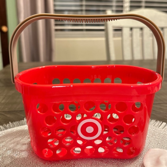 Target Mini Shopping Basket Bullseye Gift Set - Picture 9 of 9